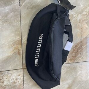 PrettyLittleThing Black Belt Bag Sporty Design